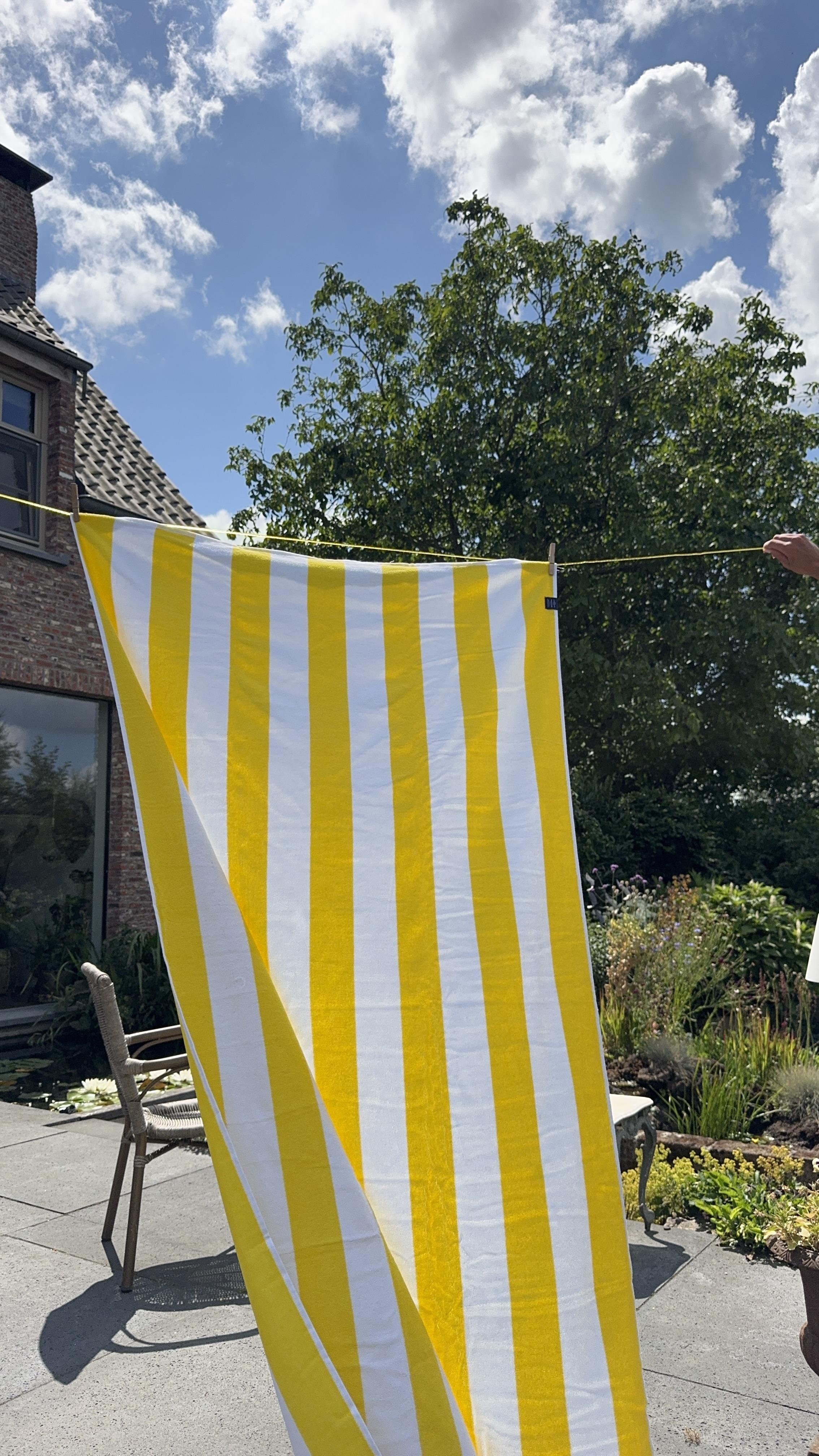 Geel/Wit - Luxe badlaken van 100% katoen uit Portugal - 100×180 cm